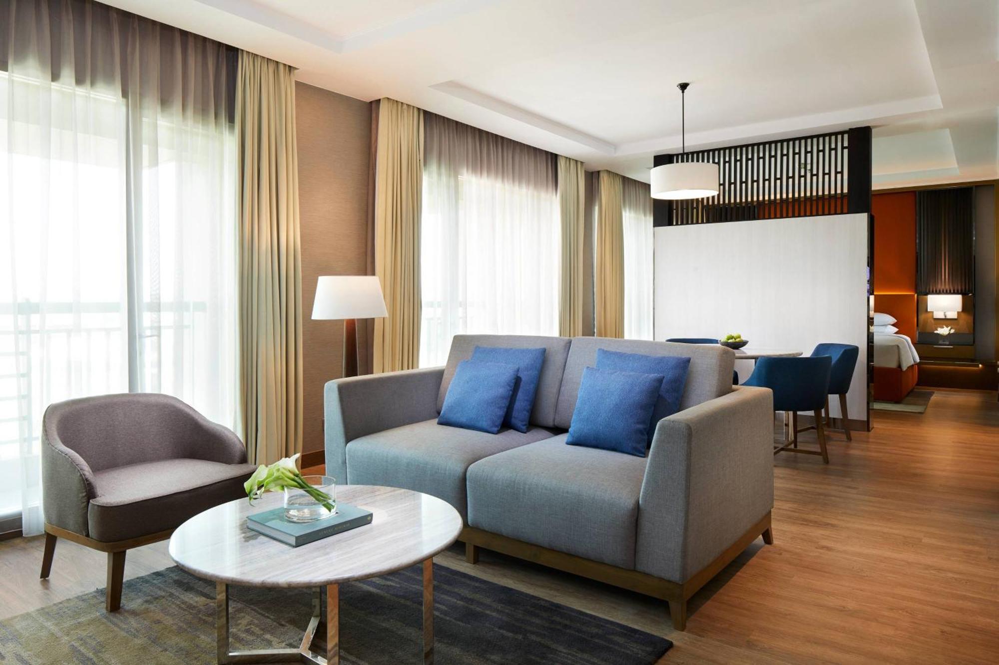Hotel Courtyard By Marriott Bandung Dago Esterno foto