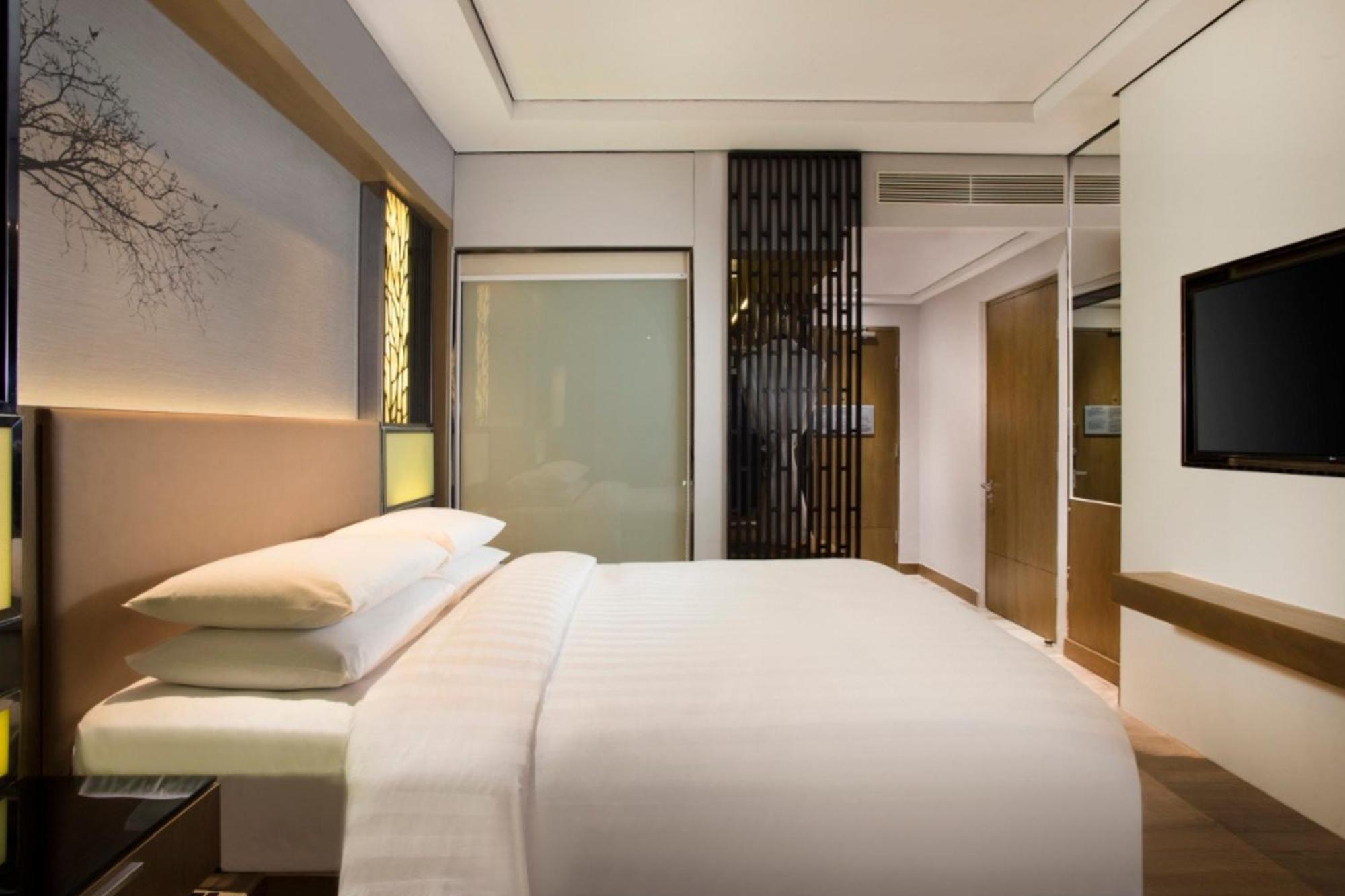 Hotel Courtyard By Marriott Bandung Dago Esterno foto