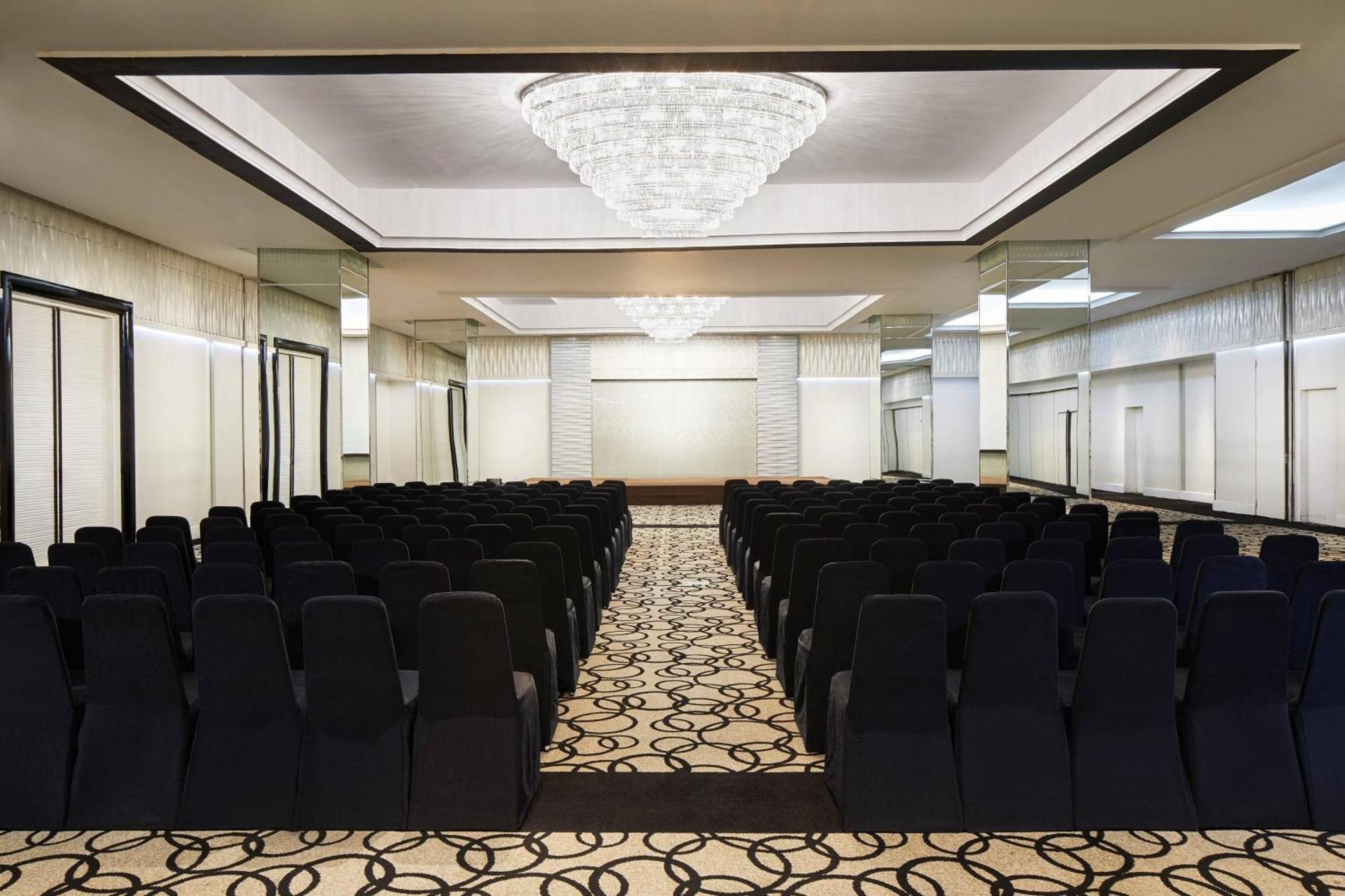 Hotel Courtyard By Marriott Bandung Dago Esterno foto