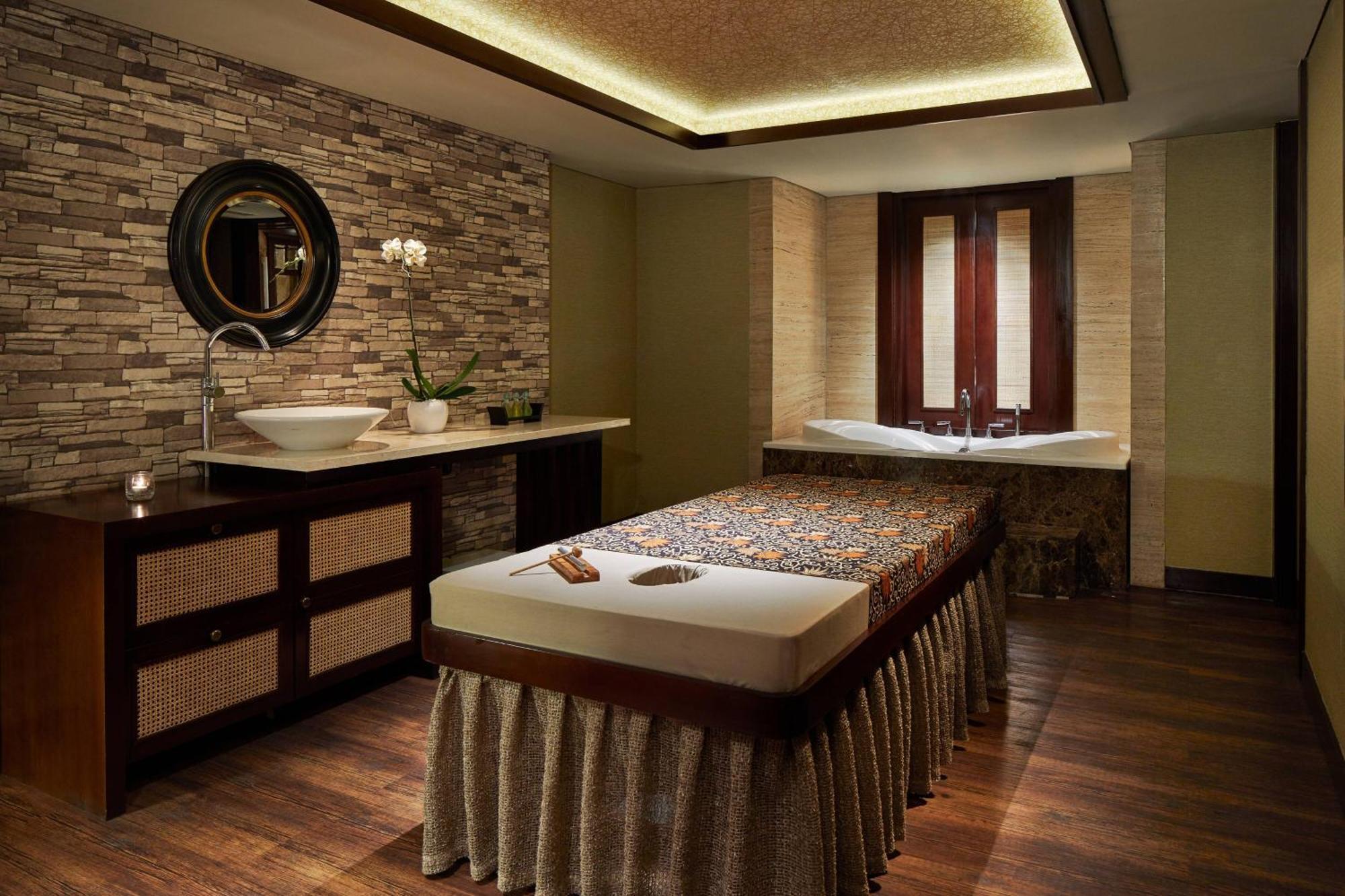 Hotel Courtyard By Marriott Bandung Dago Esterno foto