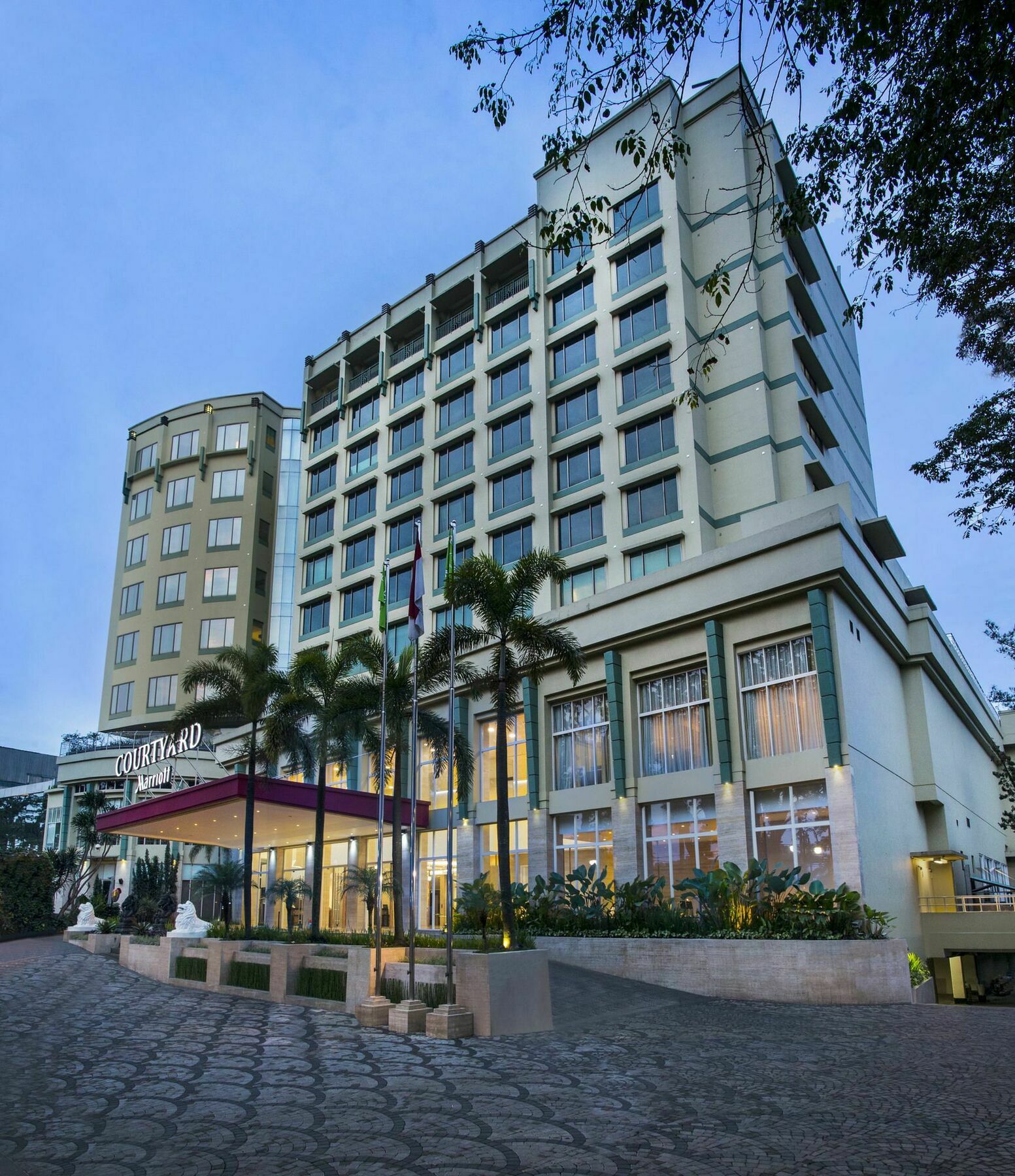 Hotel Courtyard By Marriott Bandung Dago Esterno foto